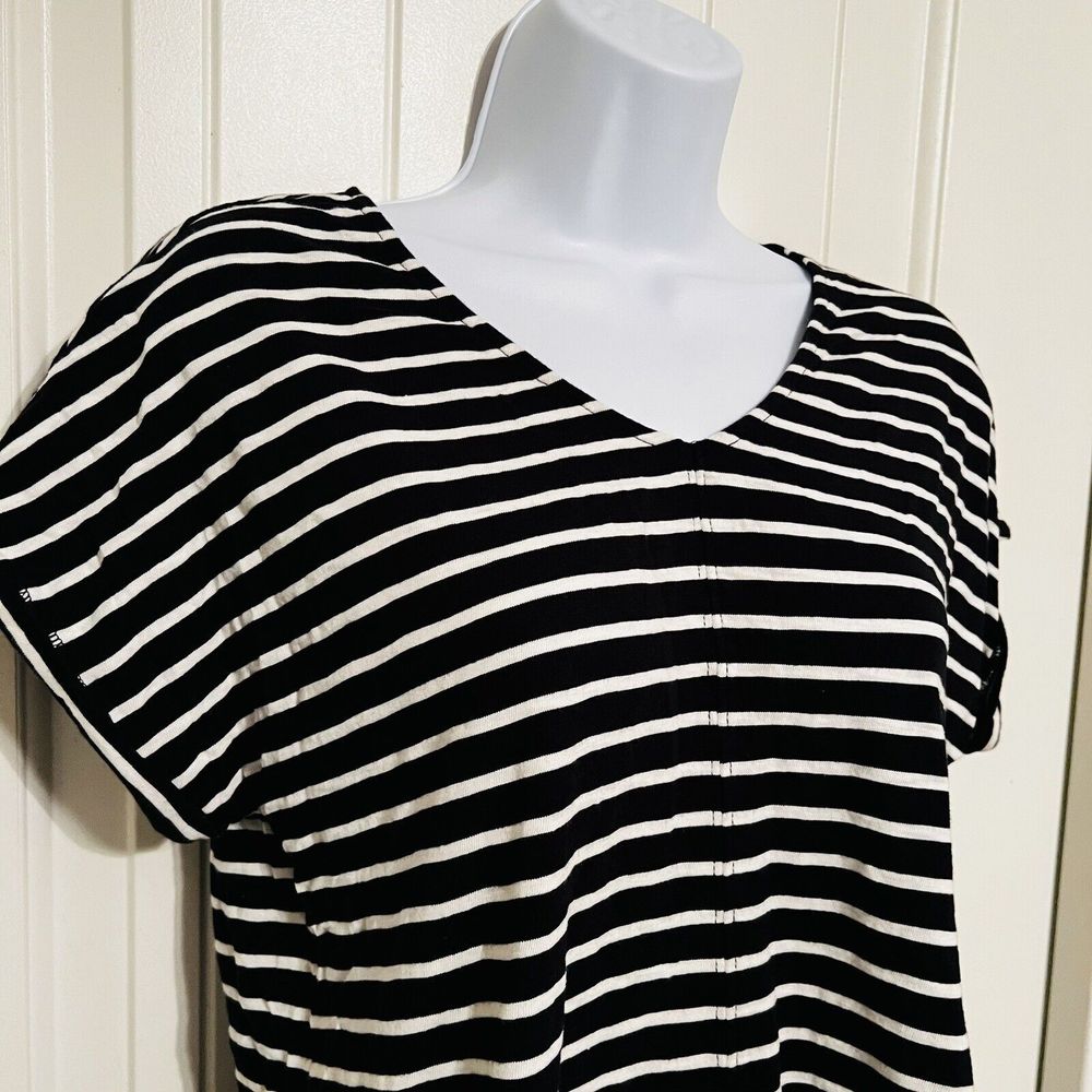 Soft Surrounding Bali Breeze Stripped Tee Black & White V Neck Resort Wear XS - Picture 3 of 9